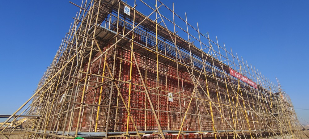 陜煤建設西北分公司土建第一項目部：奮戰(zhàn)正當時，“熱”力十足