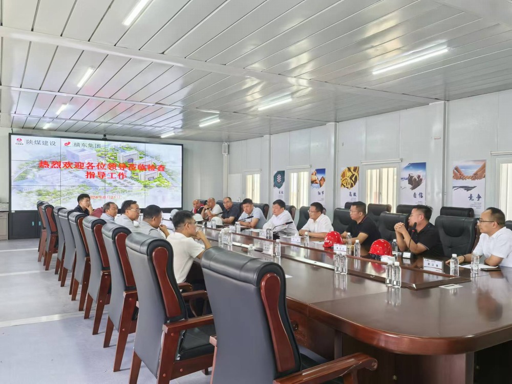 住房和城鄉(xiāng)建設廳副廳長于新芳一行到鄂爾多斯應用技術學院辦學條件提升項目考察調研