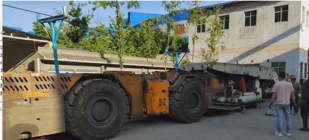 陜煤設(shè)計研究院：韓城礦業(yè)公司桑樹坪二號井率先應(yīng)用無軌膠輪車支架搬運車運輸，提高工作效率，確保安全生產(chǎn)