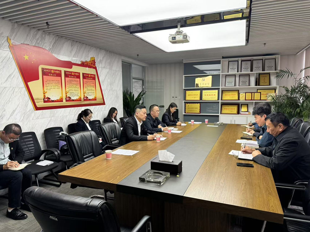 陜煤建設(shè)漢中分公司赴北京華證鑫誠(chéng)工程造價(jià)公司陜西分公司對(duì)標(biāo)交流學(xué)習(xí)