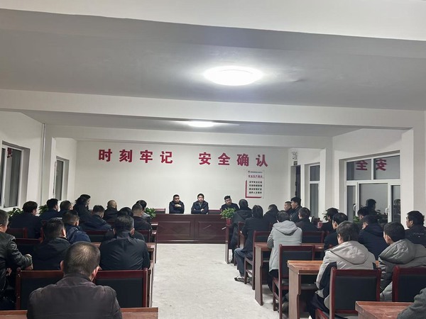 陜煤建設(shè)煤礦運(yùn)營(yíng)服務(wù)分公司：全力以赴 奮力打好四季度攻堅(jiān)戰(zhàn)