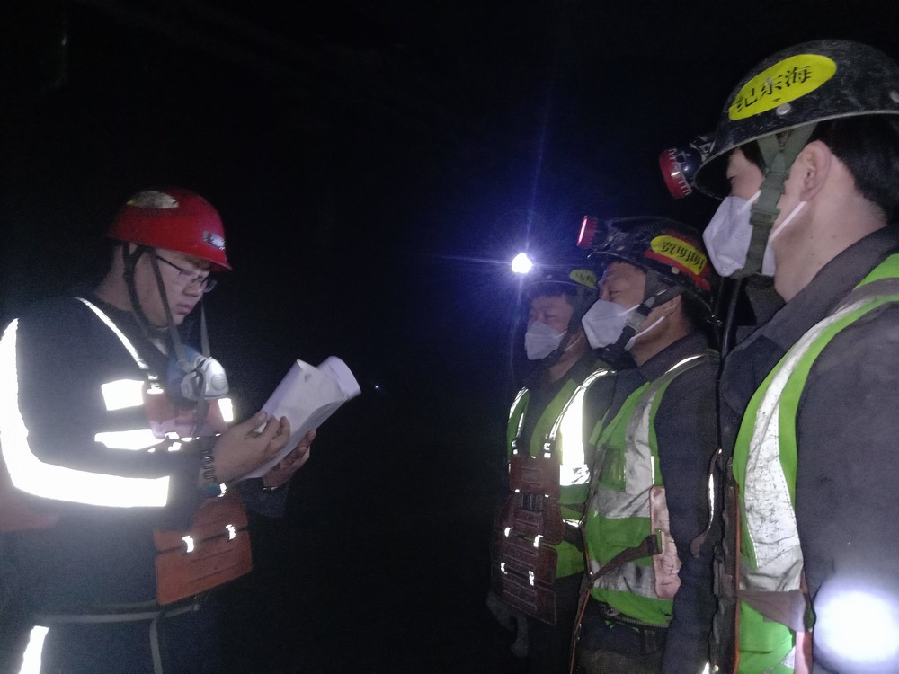 陜煤建設(shè)韓城分公司安裝四項(xiàng)目部：以行動(dòng)“提筆”，以作為“畫卷”，繪出春日“奮進(jìn)圖”