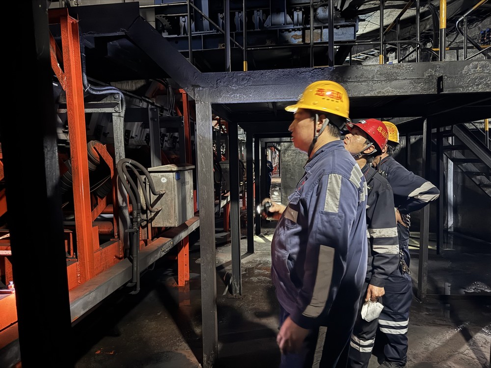 陜煤建設(shè)洗選煤運營公司澄合山陽運營項目部：熱血洋溢“戰(zhàn)”五一，堅守崗位顯擔當