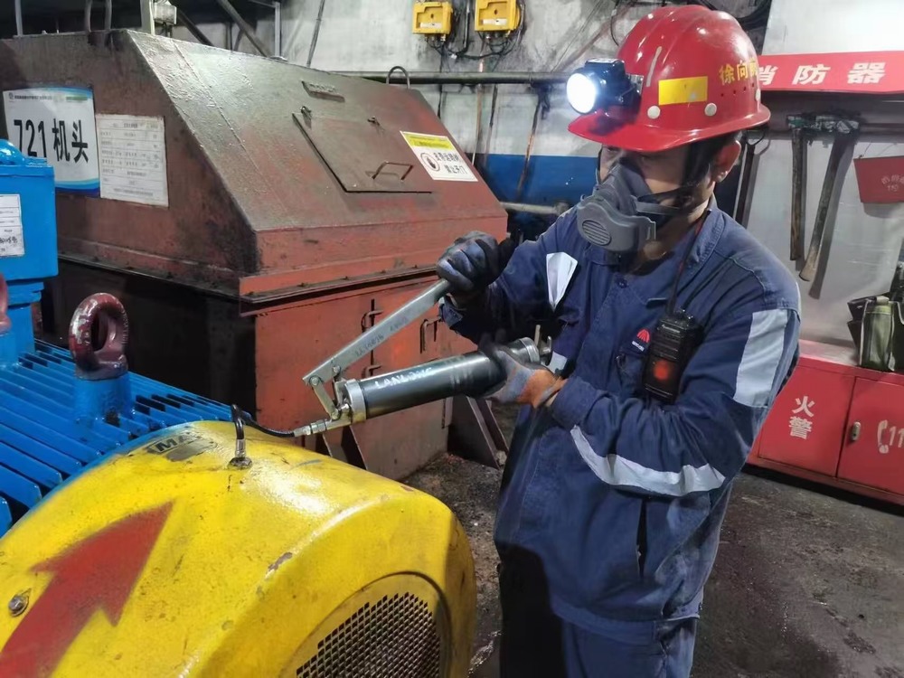 陜煤建設(shè)洗選煤運營公司檸條塔運營項目部：下好電氣安全“先手棋”，織密隱患排查“防護網(wǎng)”