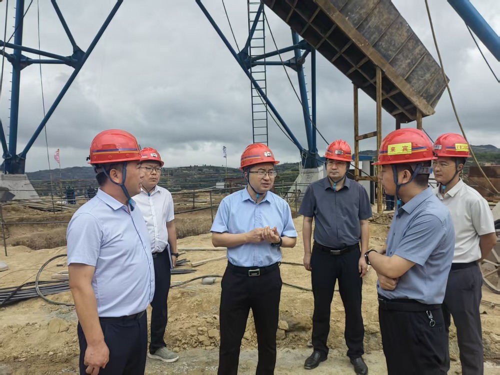 韓城礦業(yè)公司領(lǐng)導吳杰蒞臨陜煤建設(shè)礦建二公司檢查指導工作