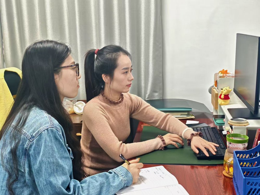 “賬”里春秋藏嚴(yán)謹(jǐn)，學(xué)中奮進護發(fā)展