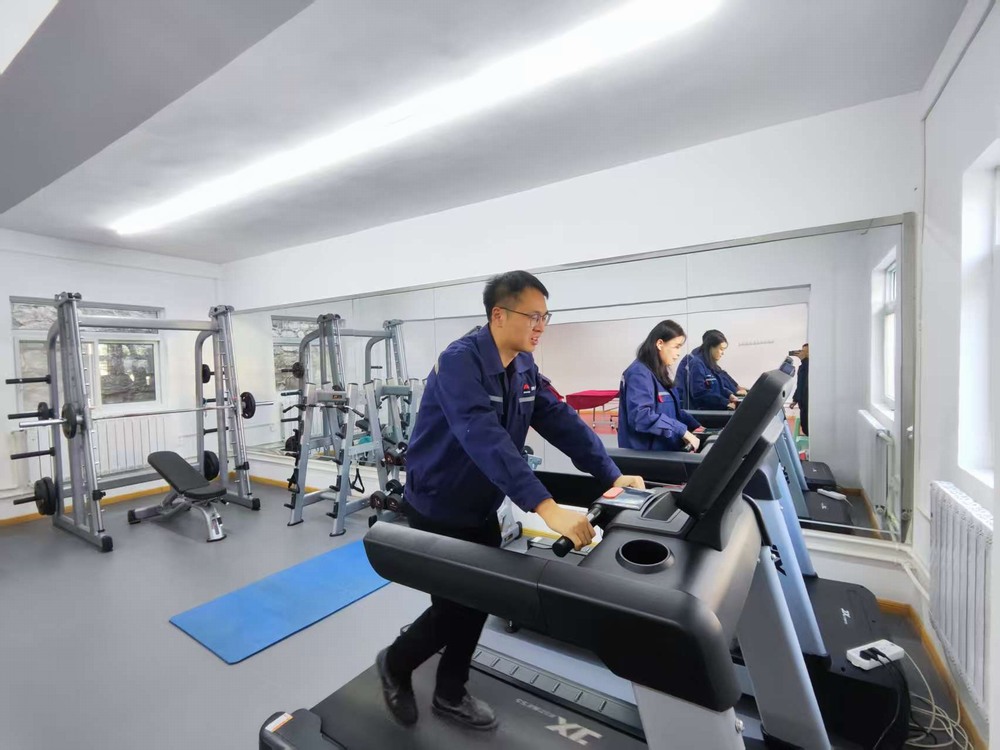 陜煤建設銅煤公司： “硬保障+軟關懷” 共筑企業(yè)幸福圈