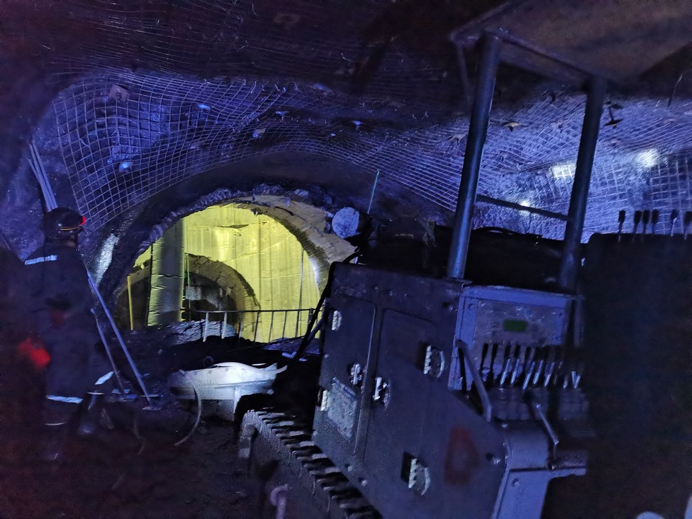  捷報(bào)！陜煤建設(shè)礦建二公司郭家灘項(xiàng)目部關(guān)鍵工程安全順利貫通