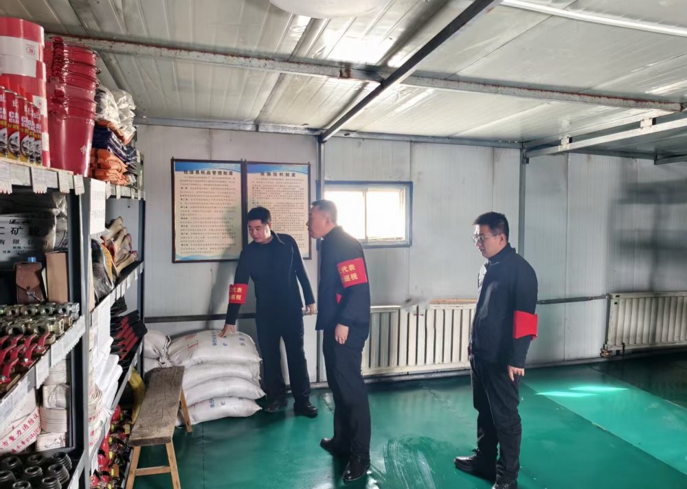 煤礦運(yùn)營(yíng)服務(wù)分公司：以“三防”之力，迎戰(zhàn)極寒冬日，筑牢安全溫暖防線(xiàn)